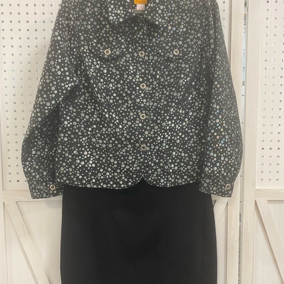 Ruby Rd. Black and Silver Patterned Jean Jacket - Picture 3 of 6